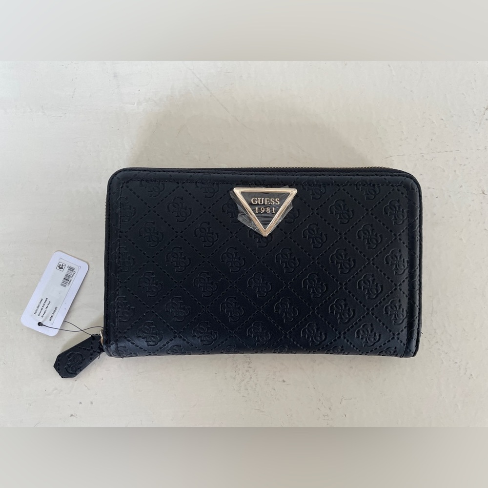 NWT Black Monogramed Guess Wallet